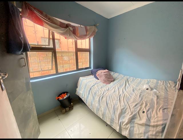 4 BEDROOM HOUSE FOR SALE IN KWAMASHU